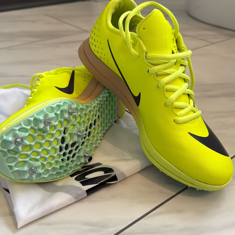 Nike Triple Jump Elite 2 Track & Field Spikes Women’s 7.5/ Men’s 6 New